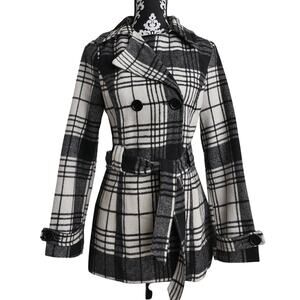 Preppy Black/White Plaid JouJou Double-Breasted Peacoat with Belt - Small